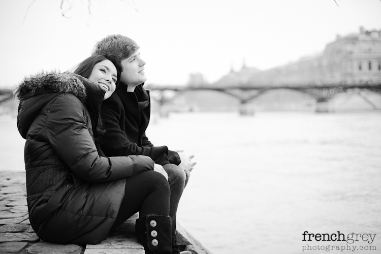 Engagement Paris French Grey Photography Valery 010