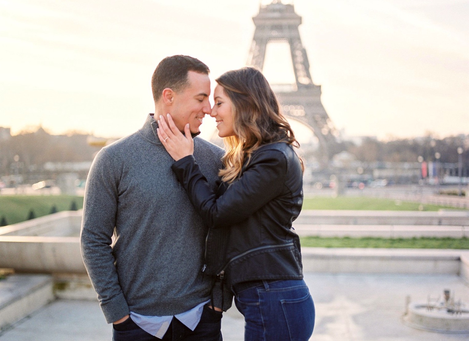 Paris Engagement Film French Grey Photography8